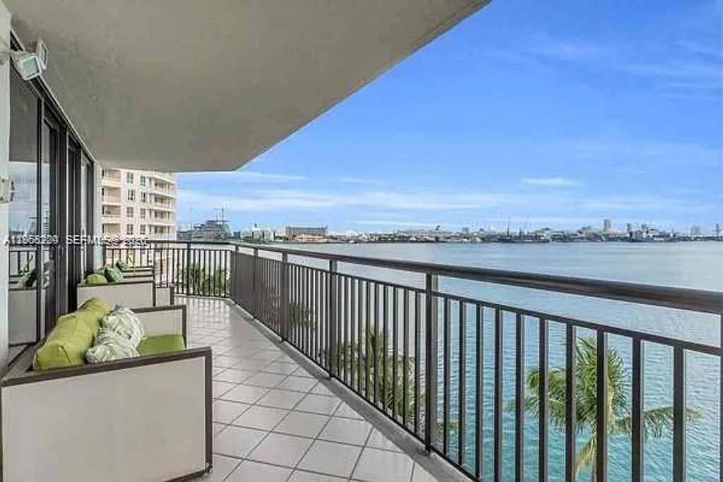 540 Brickell Key Drive 832, Miami, FL 33131