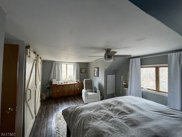 22 Flanders Rd, Mount Olive Twp., NJ 07828