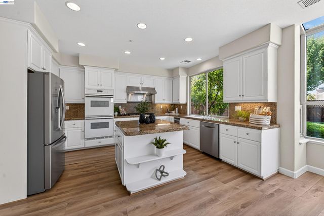 464 Montori Ct, Pleasanton, CA 94566