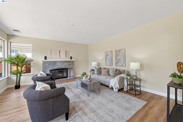 464 Montori Ct, Pleasanton, CA 94566