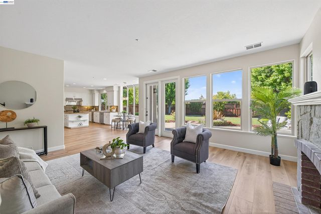 464 Montori Ct, Pleasanton, CA 94566