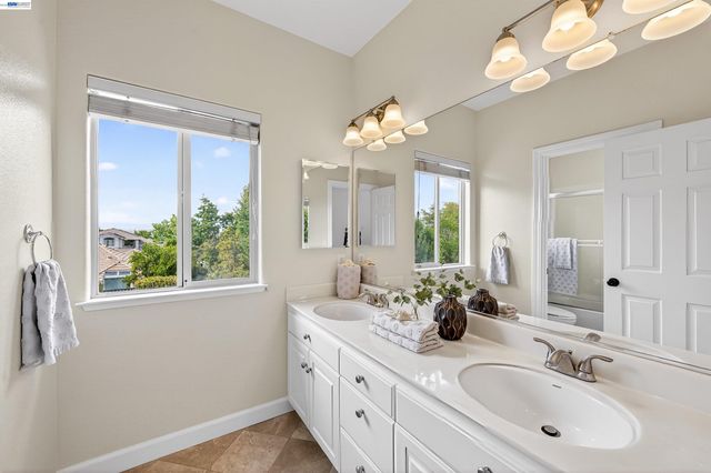 464 Montori Ct, Pleasanton, CA 94566