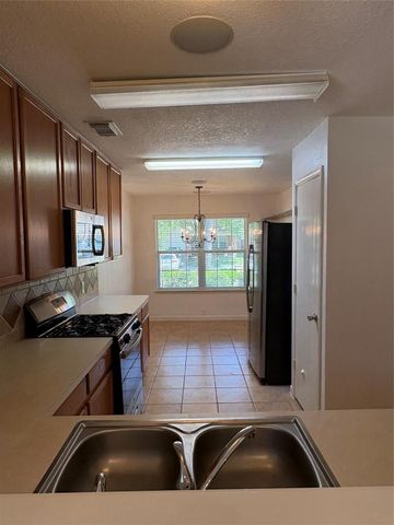 17511 Hoover Gardens Drive, Houston, TX 77095