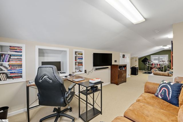 6 Estanolle Street, Greenville, SC 29615