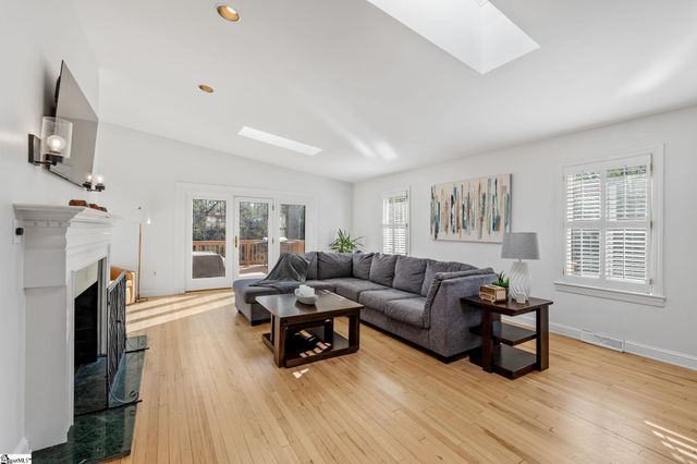 6 Estanolle Street, Greenville, SC 29615