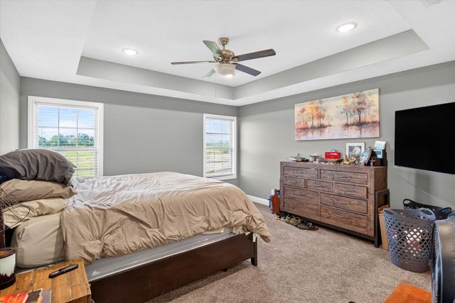206 Maria Road, Clever, MO 65631
