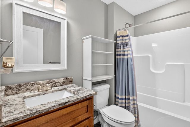 206 Maria Road, Clever, MO 65631