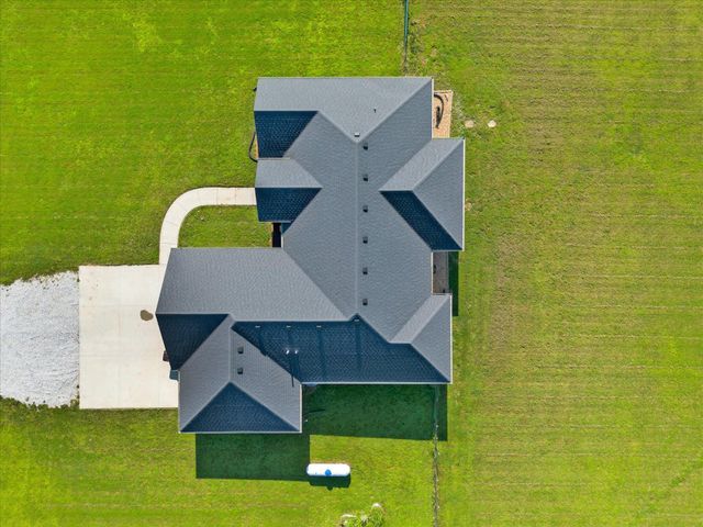 206 Maria Road, Clever, MO 65631