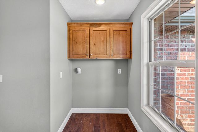 206 Maria Road, Clever, MO 65631