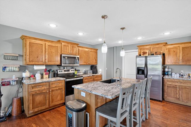 206 Maria Road, Clever, MO 65631