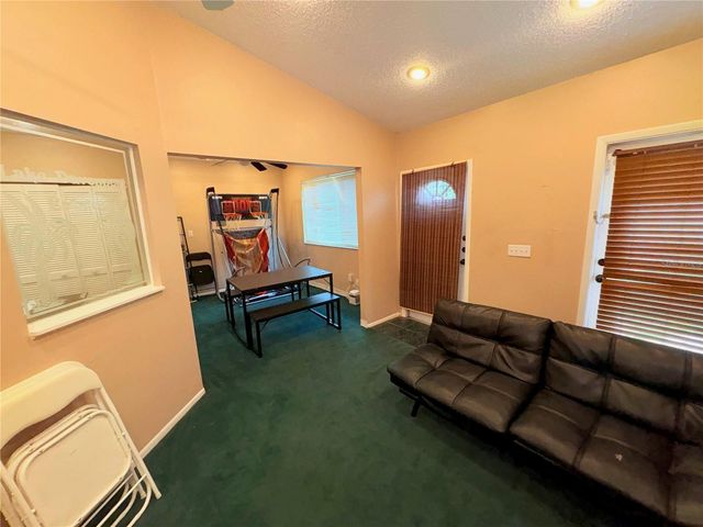 223 LAKE DAVENPORT ESTATES DRIVE, Davenport, FL 33897