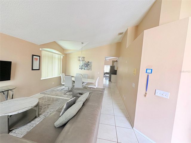 223 LAKE DAVENPORT ESTATES DRIVE, Davenport, FL 33897