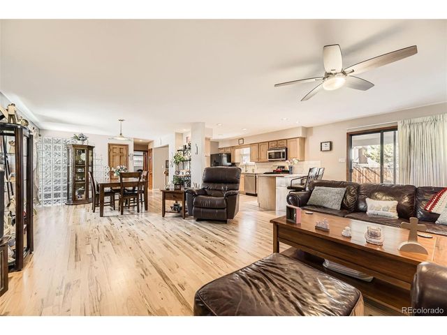 6953 W Roxbury Pl, Littleton, CO 80128