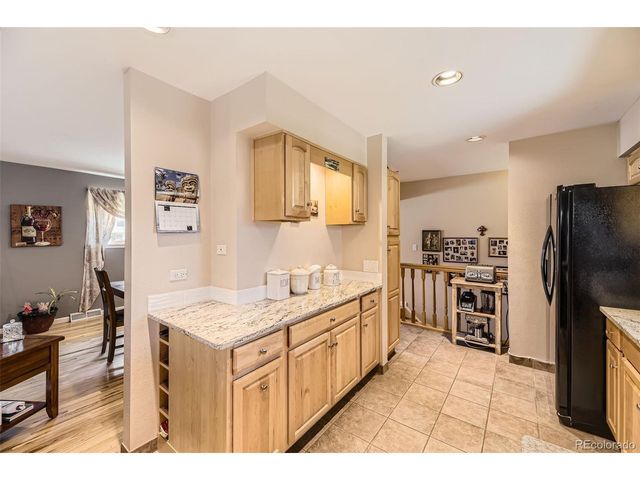 6953 W Roxbury Pl, Littleton, CO 80128