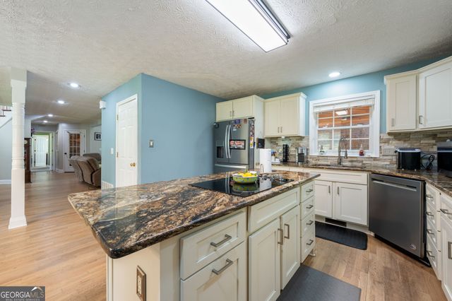 1228 J D Walton Road, Newnan, GA 30263