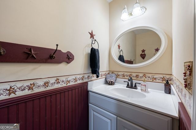 1228 J D Walton Road, Newnan, GA 30263