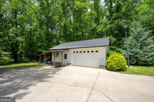 1228 J D Walton Road, Newnan, GA 30263