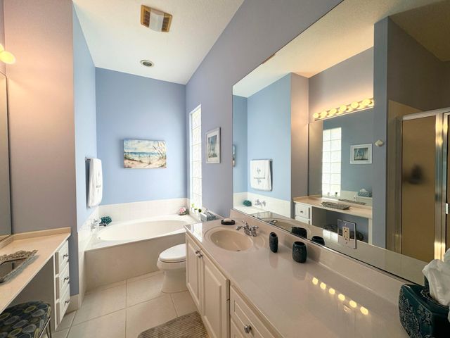 8262 Dominica Place, Wellington, FL 33414