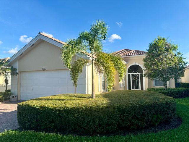 8262 Dominica Place, Wellington, FL 33414