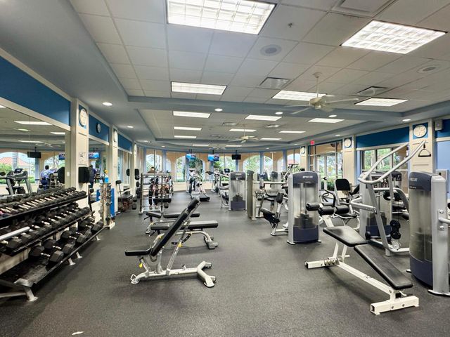8262 Dominica Place, Wellington, FL 33414