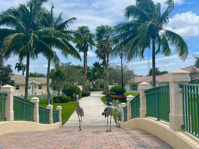 8262 Dominica Place, Wellington, FL 33414