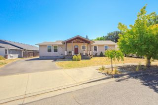 142 SW Jenn Way, Grants Pass, OR 97527