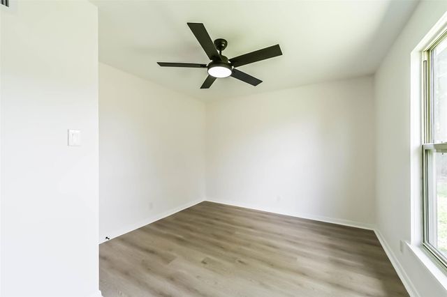 2022 Silver Moon Trail, Crosby, TX 77532