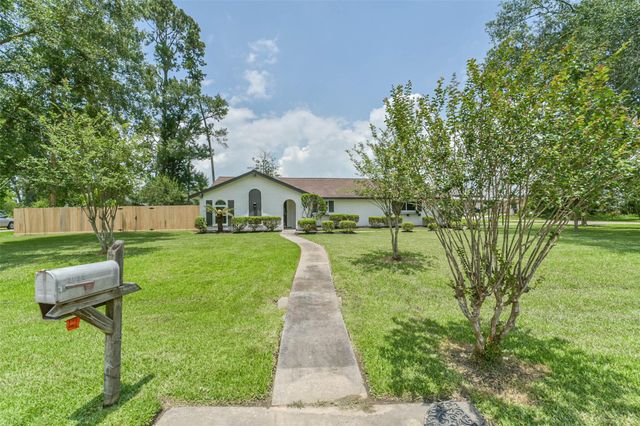 2022 Silver Moon Trail, Crosby, TX 77532