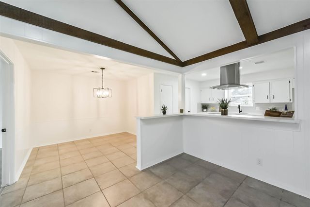 2022 Silver Moon Trail, Crosby, TX 77532
