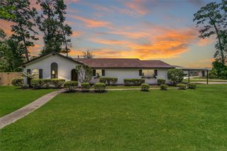 2022 Silver Moon Trail, Crosby, TX 77532
