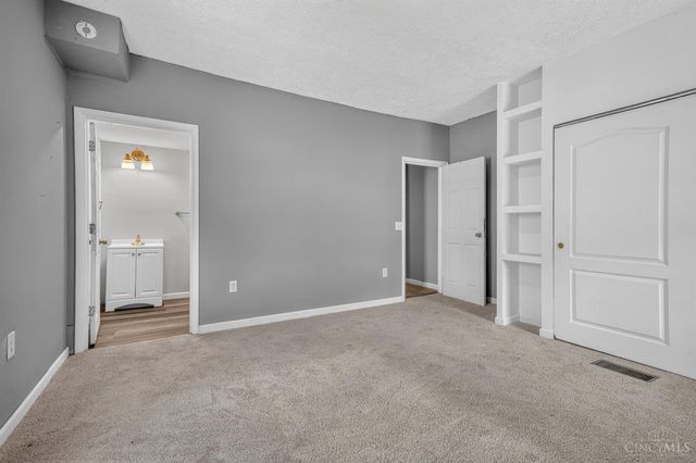 221 Park Street, Middletown, OH 45044