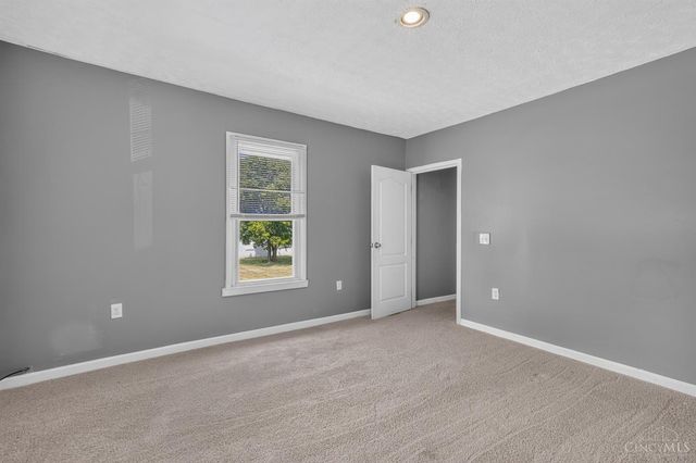 221 Park Street, Middletown, OH 45044
