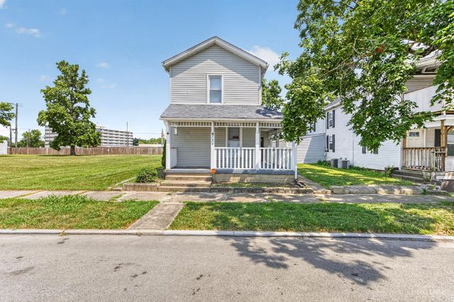 221 Park Street, Middletown, OH 45044