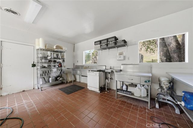6400 Scotts Valley, Lakeport, CA 95453