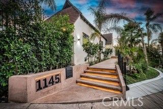 1145 S Longwood, Los Angeles, CA 90019