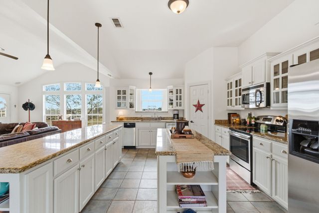 9150 Colony Road, Tolar, TX 76476