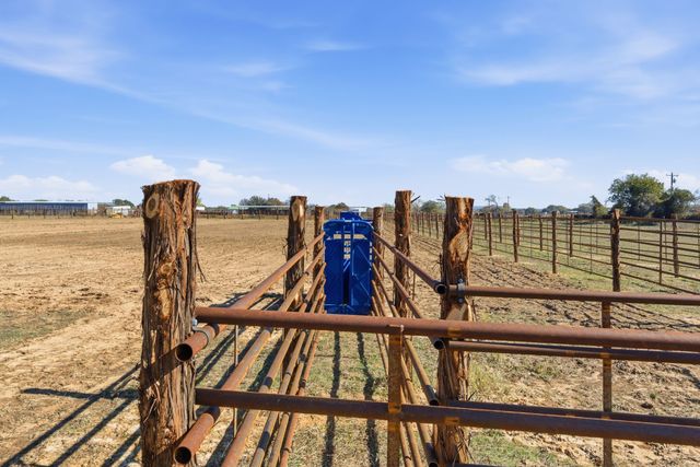 9150 Colony Road, Tolar, TX 76476