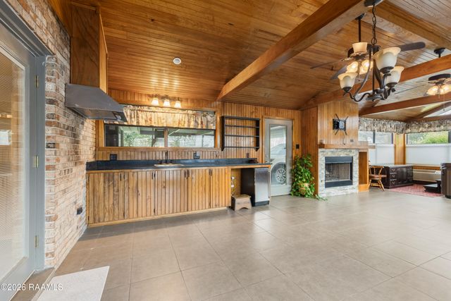 152 Wisteria Drive, Opelousas, LA 70570