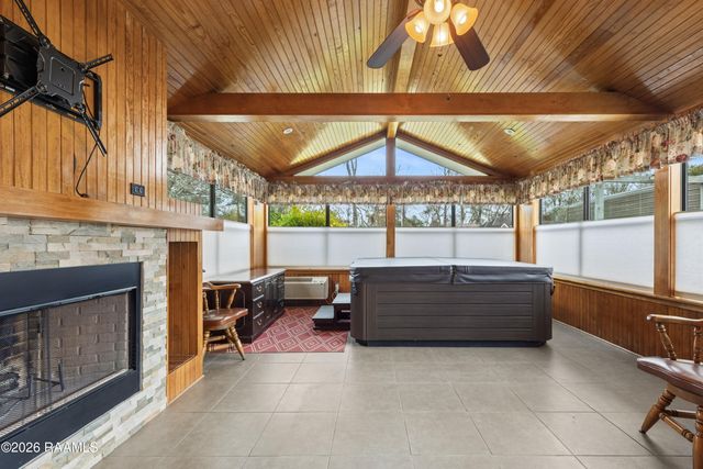 152 Wisteria Drive, Opelousas, LA 70570