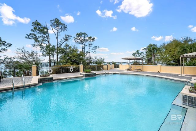 14500 River Road 101, Pensacola, FL 32507