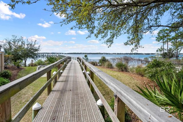 14500 River Road 101, Pensacola, FL 32507