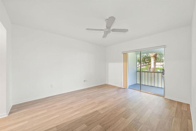 7360 NW 1st Street 205, Margate, FL 33063