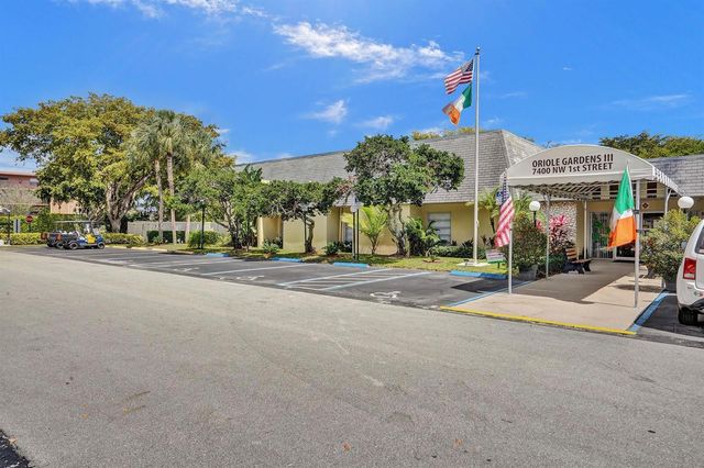 7360 NW 1st Street 205, Margate, FL 33063