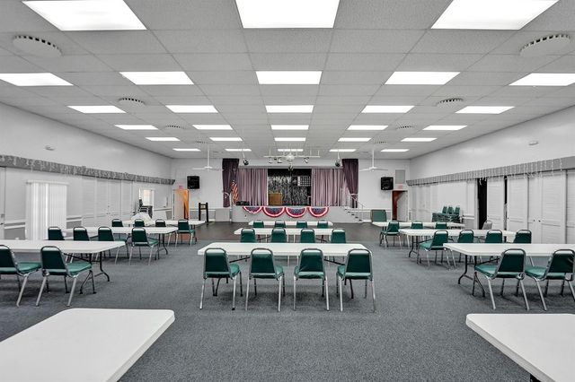 7360 NW 1st Street 205, Margate, FL 33063