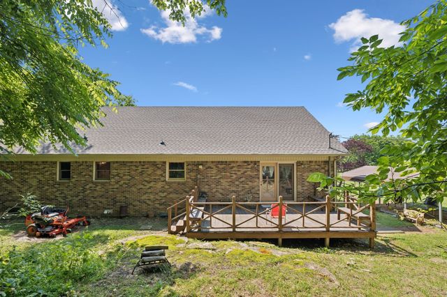 8663 Dog Branch Rd, Mount Pleasant, TN 38474