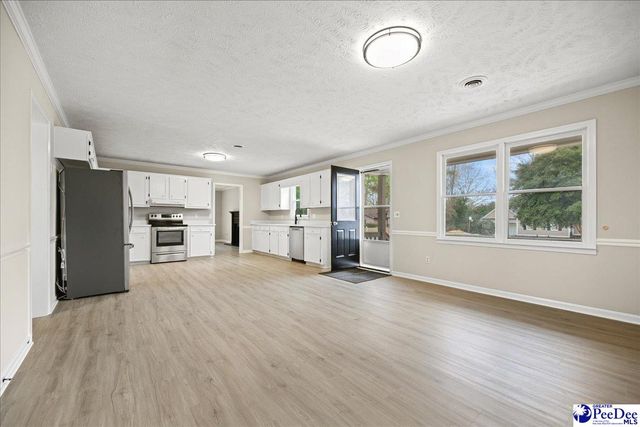 300 Crepe Myrtle Lane, Hartsville, SC 29550