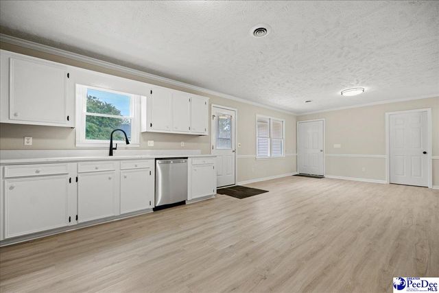 300 Crepe Myrtle Lane, Hartsville, SC 29550