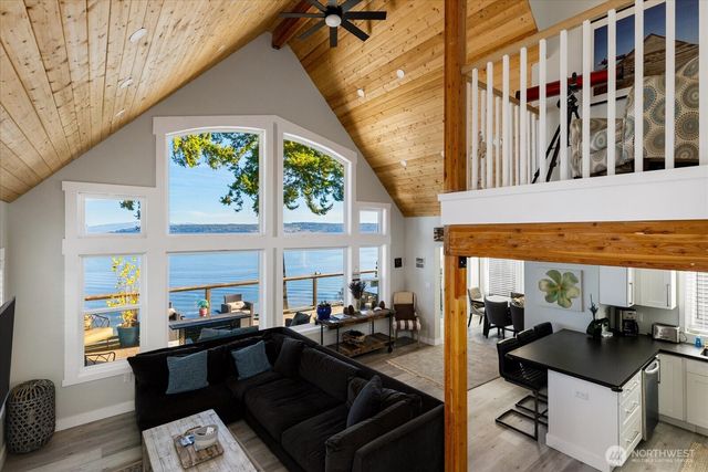 159 Harrington Lagoon Road, Coupeville, WA 98239