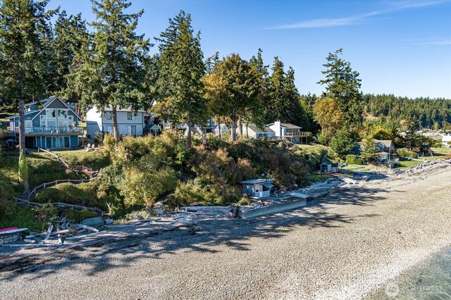 159 Harrington Lagoon Road, Coupeville, WA 98239