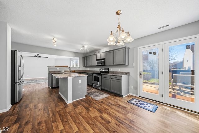 10567 Wiley Lane, Indianapolis, IN 46231